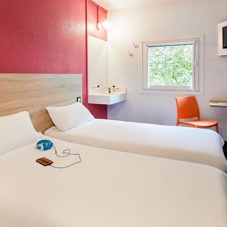 hotel F1 Vannes Buitenkant foto