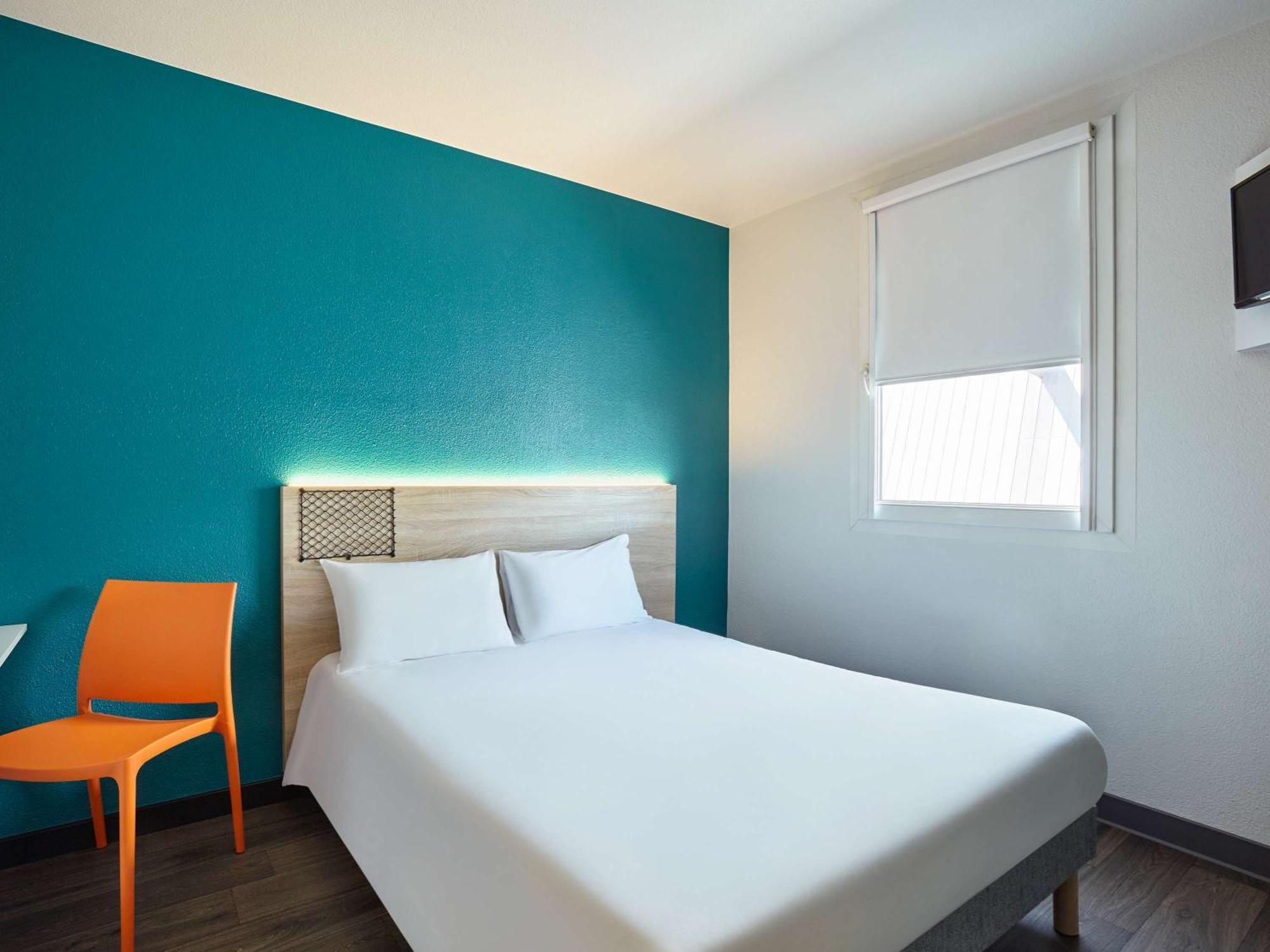 hotel F1 Vannes Buitenkant foto