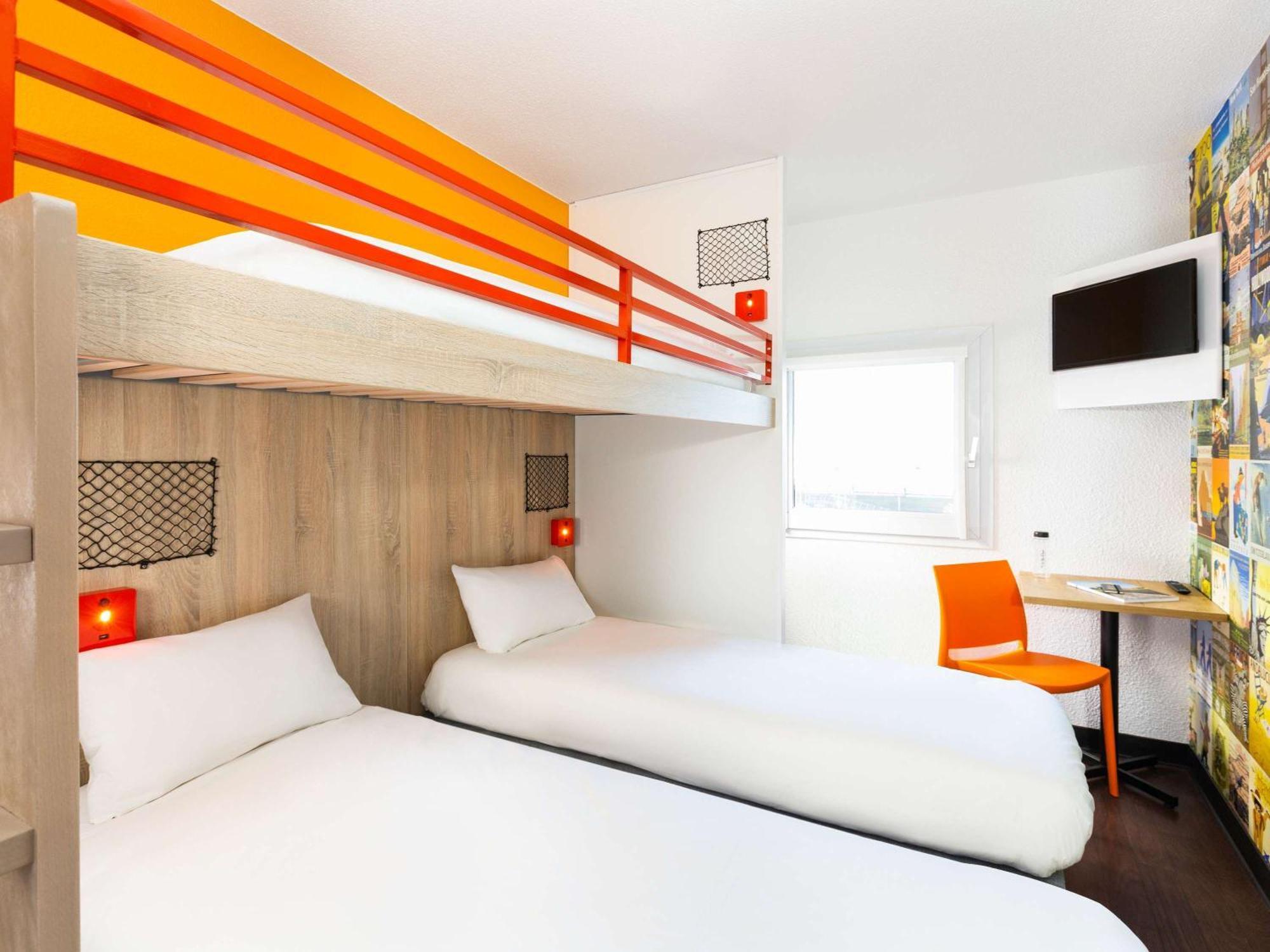 hotel F1 Vannes Buitenkant foto